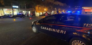 Nel fine settimana i Carabinieri della Compagnia di Milazzo hanno effettuato un servizio straordinario di controllo del territorio finalizzato alla prevenzione ed al contrasto dell’illegalità diffusa, con particolare attenzione alle verifiche del possesso del green pass da parte sia dei lavoratori di esercizi di ristorazione che degli avventori, al controllo dell’osservanza delle prescrizioni di legge da parte delle persone sottoposte a misure restrittive della libertà personale, nonché al contrasto dei reati in materia di stupefacenti, intensificando i controlli in particolare nella zona della c.d. “movida”