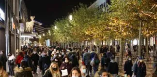 In zona gialla spostamenti consentiti e capienza ridotta in cinema e…, teatri
