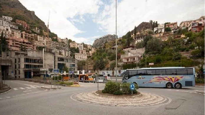 Lumbi Taormina 1