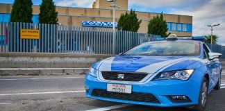 Personale del #Commissariato di P.S. di Catanzaro Lido ha eseguito una misura cautelare di allontanamento dalla casa familiare e di divieto di avvicinamento ai luoghi abitualmente frequentati dalla persona offesa, emessa dal G.I.P. presso il Tribunale di sede, su richiesta dei magistrati della locale Procura della Repubblica