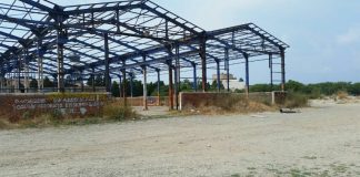 Il Commissario straordinario della Città metropolitana di Messina, ing. Leonardo Santoro, ha inoltrato al Demanio marittimo di Messina la richiesta della consegna delle aree per procedere alla demolizione del rudere “ex Sea Flight” in località Torre Faro