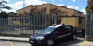 I carabinieri hanno scoperto un vero e proprio laboratorio della droga all’interno di una cantina di un residence a Tremestieri Etneo, nel catanese
