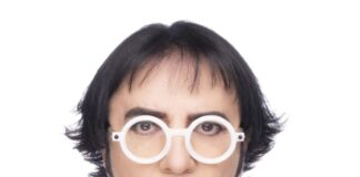 Sarà un compleanno in musica quello che Renato Zero festeggerà quest’anno: il cantautore annuncia, sullo sfondo dei Musei Capitolini di Roma, quattro concerti che lo vedranno protagonista al Circo Massimo