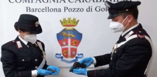 Ieri mattina, i Carabinieri della Stazione di Barcellona Pozzo di Gotto hanno arrestato, in flagranza di reato, un 43enne barcellonese, già noto alle forze dell’ordine, per detenzione di arma clandestina e munizionamento