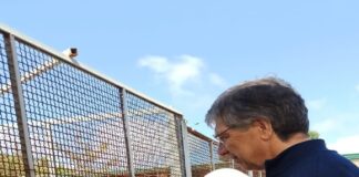 Franco De Domenico, candidato sindaco del centrosinistra a Messina, ha visitato questa mattina il canile rifugio ‘Millemusi’ di Castanea