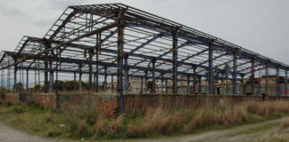 Demolizione dell’area ex Sea Flight: sono state interdette al transito veicolare…, le vie Senatore Arena e Fortino