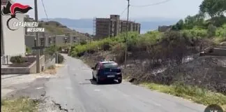 Ieri, i Carabinieri della Compagnia di Messina Sud hanno arrestato, in flagranza di reato, un 45enne messinese, già noto alle forze dell’ordine, per incendio boschivo e resistenza a pubblico ufficiale