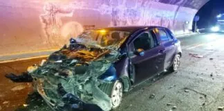 Incidente mortale, intorno alle 22.30 di ieri 2 giugno 2022, sull’autostrada Messina-Catania: una persona ha perso la vita in seguito ad uno scontro tra due vetture, violentissimo l’impatto tra una Ford Fiesta e una Toyota Yaris all’interno di una galleria all’altezza dell’abitato di Briga Marina, tra gli svincoli di Tremestieri e Roccalumera