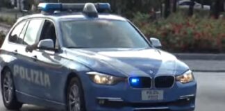 Un pregiudicato avrebbe continuato a perseguire e minacciare la ex fidanzata con atti persecutori: per questo motivo gli agenti del commissariato di Piazza Armerina, nell’Ennese, hanno dato esecuzione ad un’ordinanza di applicazione della misura cautelare degli arresti domiciliari – emessa martedì 29 giugno 2022 dal Gip di Enna su richiesta della Procura della Repubblica – nei confronti dell’uomo