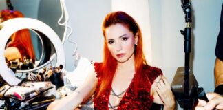 “Mi chiamo Andrea, vengo da Rimini e posto sempre in ritardo”