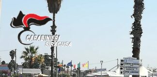 Evade tre volte dai domiciliari nel giro di pochi giorni, e alla fine non è rimasto altro da fare che arrestarlo: protagonista un siracusano di 32 anni già con diversi precedenti per spaccio e furto, che era stato fermato due volte in due giorni dai Carabinieri del Nucleo Radiomobile di Siracusa poiché la prima volta era evaso ed aveva commesso dei furti su delle autovetture parcheggiate all’interno di un residence… la seconda volta invece, neanche 48 ore dopo l’ultimo arresto, è stato sorpreso in centro città a passeggiare