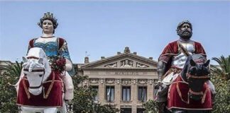 Come da programma, stamani i Giganti sono stati trasportati direttamente da Camaro Superiore in Piazza Unione Europea a Messina