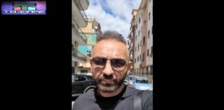 Ridiamo dignità ad una grande persona, raccontando la vera vicenda accaduta nel febbraio del 2019 a Cosimo Merolla, un imprenditore e musicista napoletano (più conosciuto da tutti come ‘Cosimo di Livello Alto’… amico del fotoreporter Fabrizio Corona) che oggi si trova ad essere bersagliato su Facebook da chi lo dileggia per additarlo quale fautore di atteggiamenti negativi