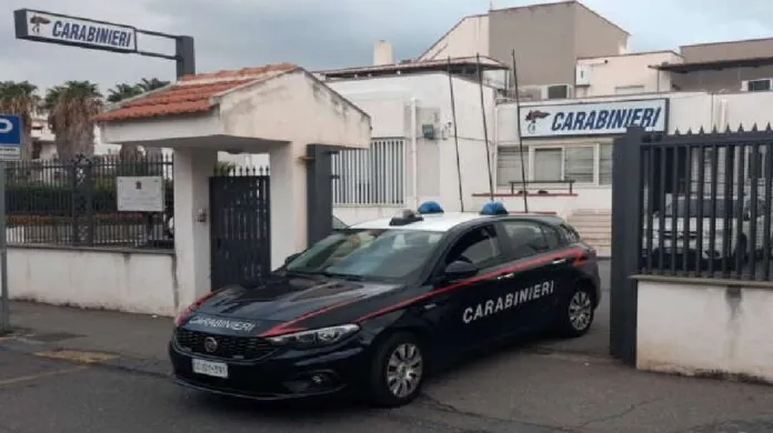 Militari carabinieri Taormina