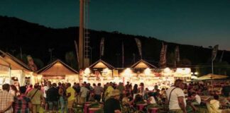 La tempesta dei giorni scorsi non ha fermato le ondate di cittadini che si sono riversate nell’Expo Oliveri 2022 sul lungomare del paese tirrenico