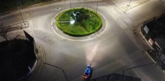 Ieri gli #agenti del #Commissariato Pianura, personale della #Polizia Municipale, i #finanzieri del Comando Provinciale di #Napoli e i #Nibbio dell’Ufficio #Prevenzione #Generale, con il supporto del #Reparto #Prevenzione #Crimine #Campania e delle #unità #cinofile dell’Ufficio #Prevenzione #Generale e della #Guardia di #Finanza, hanno effettuato un servizio straordinario di controllo del territorio a Pianura