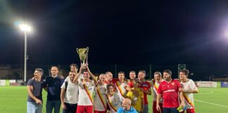 Vittoria della Polisportiva Forense Zancle, la squadra di avvocati “calciatori” messinesi, che si aggiudica la Coppa Mino Licordari battendo la Planet, detentrice del torneo promosso dall’MSP Messina in ricordo dell’indimenticato avvocato e giornalista