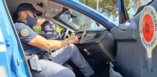 È stato riconosciuto dai poliziotti delle Volanti impegnati nel controllo del territorio: messinese, 27 anni, in atto sottoposto alla misura cautelare degli arresti domiciliari