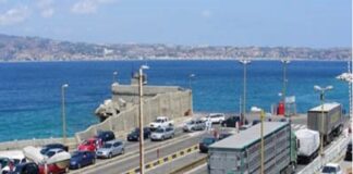 I finanzieri del Comando provinciale di Reggio Calabria hanno individuato un autoarticolato che trasportava 43 chilogrammi di sostanze stupefacenti e arrestato, in flagranza di reato, due responsabili