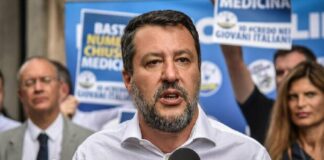 Basta con i tecnici, per Matteo Salvini è arrivato «il tempo della buona politica» e la Lega «ha sempre mantenuto gli impegni presi»