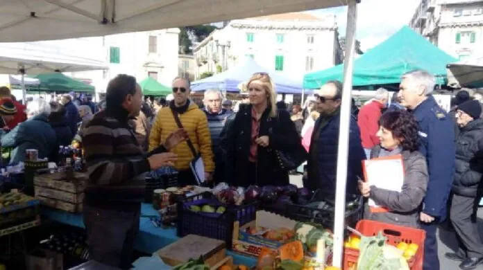 Mercato Pulci Lo Sardo
