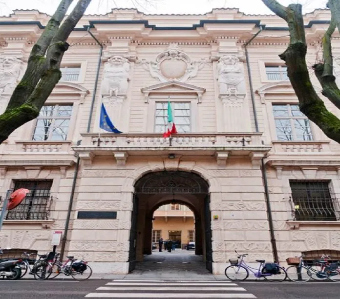 Procura di Mantova