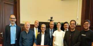 È stato presentato stamani a Palazzo Zanca il “Festival lirico dei Teatri di Pietra – edizione Il risveglio”, promosso dal Coro Lirico Siciliano, in collaborazione con TAO SCS (Servizi per la Cultura e lo spettacolo), nell’ambito del progetto PERIFERIE del Comune di Messina