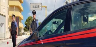 I carabinieri hanno fatto luce su una violenta rapina ad un’anziana di Marsala, nel Trapanese: a finire in manette nelle ore scorse… una donna di 22 anni che prima ha avuto i domiciliari e successivamente un aggravamento della misura cautelare per avere violato il divieto di non uscire di casa