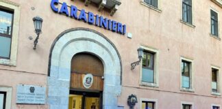 I Carabinieri della Compagnia di Taormina hanno intensificato i controlli a largo raggio, finalizzati principalmente a contrastare il fenomeno della detenzione e dello spaccio di sostanze stupefacenti, con il supporto specialistico delle unità del Nucleo Carabinieri Cinofili di Nicolosi (CT), e alla verifica del rispetto dei provvedimenti imposti dall’autorità giudiziaria