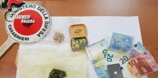 I carabinieri della Tenenza di Scicli hanno arrestato per spaccio di droga un ragazzo di 16 anni