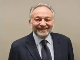 “In riferimento alle delibere assunte ieri dal Consiglio di Amministrazione di Juventus S.p.A e in vista all’Assemblea degli Azionisti convocata per il giorno 18 Gennaio 2023, Exor comunica l’intenzione di indicare Gianluca Ferrero alla carica di Presidente della Società”