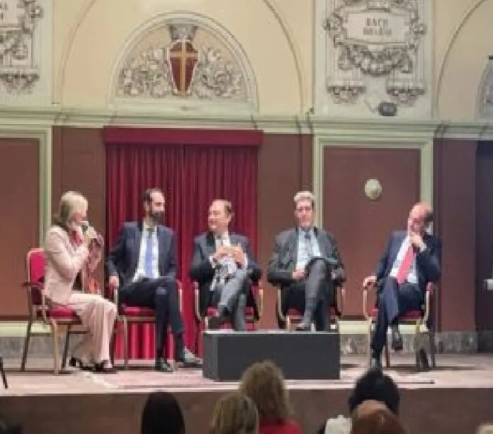 PRESENTAZIONE TEATRO