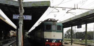Rete Ferroviaria Italiana (Gruppo FS Italiane) ha pubblicato in Gazzetta ufficiale dell’Unione europea la gara per la progettazione esecutiva e la realizzazione dei lavori del lotto funzionale Caltanissetta Xirbi – Nuova Enna, parte integrante del nuovo collegamento ferroviario Palermo – Catania – Messina