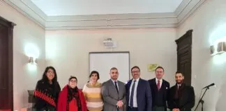 Una lotta quotidiana per garantire uno stato diritto ed evitare il più possibile la violazione di norme internazionali, specialmente se i soggetti interessati sono minori e bambini: è quella che vivono quotidianamente gli avvocati palestinesi, chiamati a tutelare e difendere vere e proprie vittime di soprusi giuridici, dalla detenzione all’arresto, ad altri atti ingiusti e sopraffazioni normative ingiustificabili