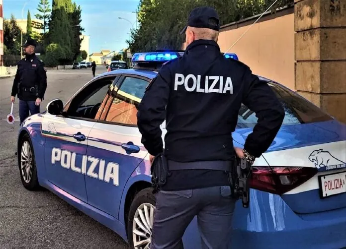 CALTANISSETTA PS DENUNCIA UOMO