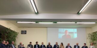 Diminuzione della potenza o dolore nel getto urinario, aumento frequenza della minzione o dei globuli rossi nelle urine, dolore perineale: sono alcuni degli “allarmi” da non sottovalutare nel tumore alla prostata, che nella fase iniziale generalmente è asintomatico ma col progredire della malattia può caratterizzarsi con questi sintomi