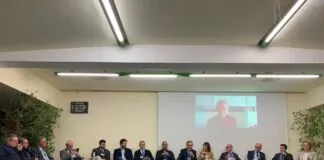 Diminuzione della potenza o dolore nel getto urinario, aumento frequenza della minzione o dei globuli rossi nelle urine, dolore perineale: sono alcuni degli “allarmi” da non sottovalutare nel tumore alla prostata, che nella fase iniziale generalmente è asintomatico ma col progredire della malattia può caratterizzarsi con questi sintomi