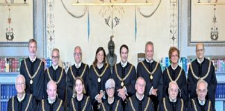 La Corte (Costituzionale) dei conflitti d’interesse: chi sono davvero i giudici…, che hanno “approvato” l’obbligo vaccinale