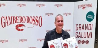 La porchetta di suino nero dei Nebrodi prodotta dall’allevatore sanfratellano Giuseppe Oriti è il migliore salume di suino nero d’Italia