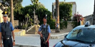 I carabinieri di Acate hanno arrestato un uomo di 62 anni, C.D., di nazionalità straniera, destinatario di misura cautelare degli arresti domiciliari, emessa dal gip del Tribunale di Ragusa, per violenza sessuale ai danni di una ragazza minorenne