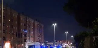 Ostia, Carabinieri del Nucleo Investigativo del Gruppo di sede hanno eseguito un’ordinanza di misura cautelare: l’ordinanza riguarda una coppia di italiani. I due sono gravemente indiziati di aver organizzato, gestito e tratto profitto dall’occupazione abusiva di locali e box di proprietà dell’A.T.E.R.