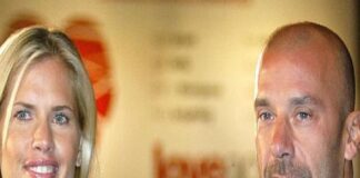 Gianluca Vialli, scomparso oggi a 58 anni a causa di un tumore al pancreas contro cui lottava dal 2017, nell’ultimo ventennio ha tenuto la sua vita privata lontana dai riflettori dopo anni trascorsi costantemente al centro del gossip