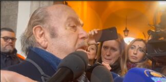 «Voglio continuare a fare il comico sennò piangiamo tutti… stanno morendo quasi tutti e Maurizio con la galanteria che lo distingueva avrà fatto passare prima mia moglie…, ora staranno insieme»