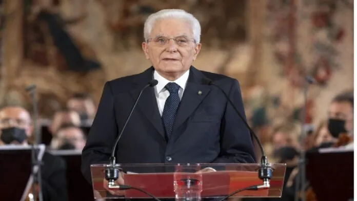 MATTARELLA MIGRANTI CUTRO