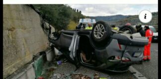 Un tragico incidente autonomo si è verificato oggi pomeriggio, intorno alle 15.15 sull’Autostrada A20 Messina-Palermo