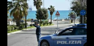Crotone, attività straordinaria di controllo del territorio: i poliziotti della Polizia di Stato, hanno effettuato un sequestro di stupefacente
