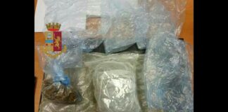 I Poliziotti della Squadra Mobile di Vibo Valentia, nell’ambito di controlli ad ampio raggio nella località di Pizzo Calabro, ed in particolare nel cuore del suo centro storico, ha operato una mirata e intensificata attività di repressione