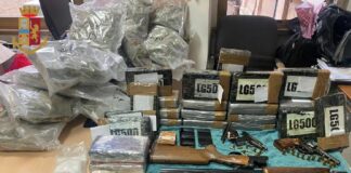 Nei giorni scorsi la Polizia di Stato, nell’ambito di un mirato servizio finalizzato al contrasto del traffico illecito di sostanze stupefacenti, ha operato il sequestro di circa 512 chili di hashish