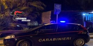 Nelle scorse ore…, i carabinieri di Buccheri (Siracusa), hanno eseguito un ordine di carcerazione emesso dai magistrati della Procura Generale della Repubblica di Catania nel luglio del 2018 a carico di un romeno che deve scontare una pena definitiva di 9 anni e 9 giorni di carcere per truffa