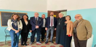 È stata presentata stamani la casa di accoglienza “Fratelli Tutti”, un nuovo punto di riferimento per i senza fissa dimora che sorge in via Sardegna, nella struttura del Collereale